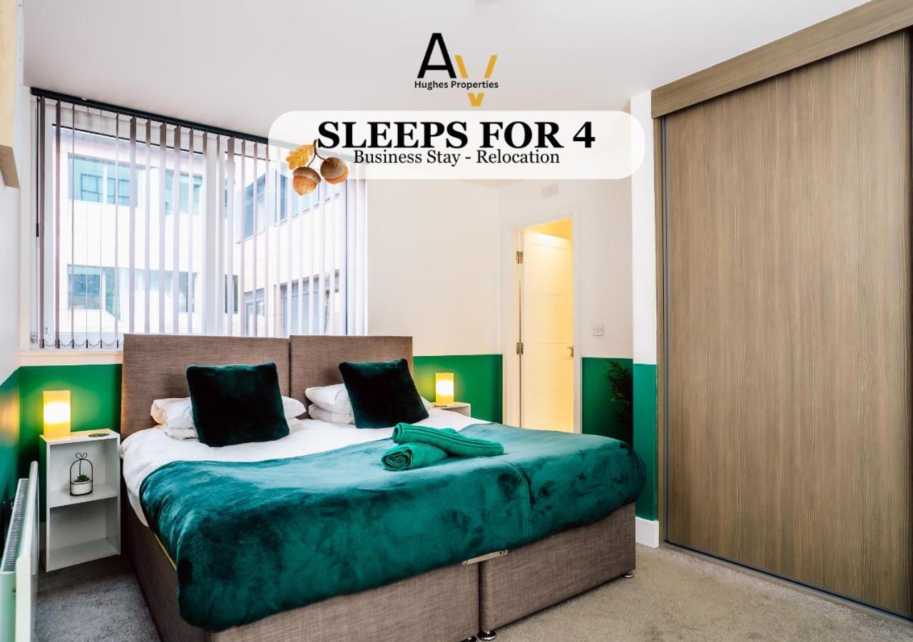 Modern Two-Bedroom Apartment - 4 Mins From Station, Free Parking, Ideal For Relocation By Av Hughes Properties 밀턴 케인즈 외부 사진